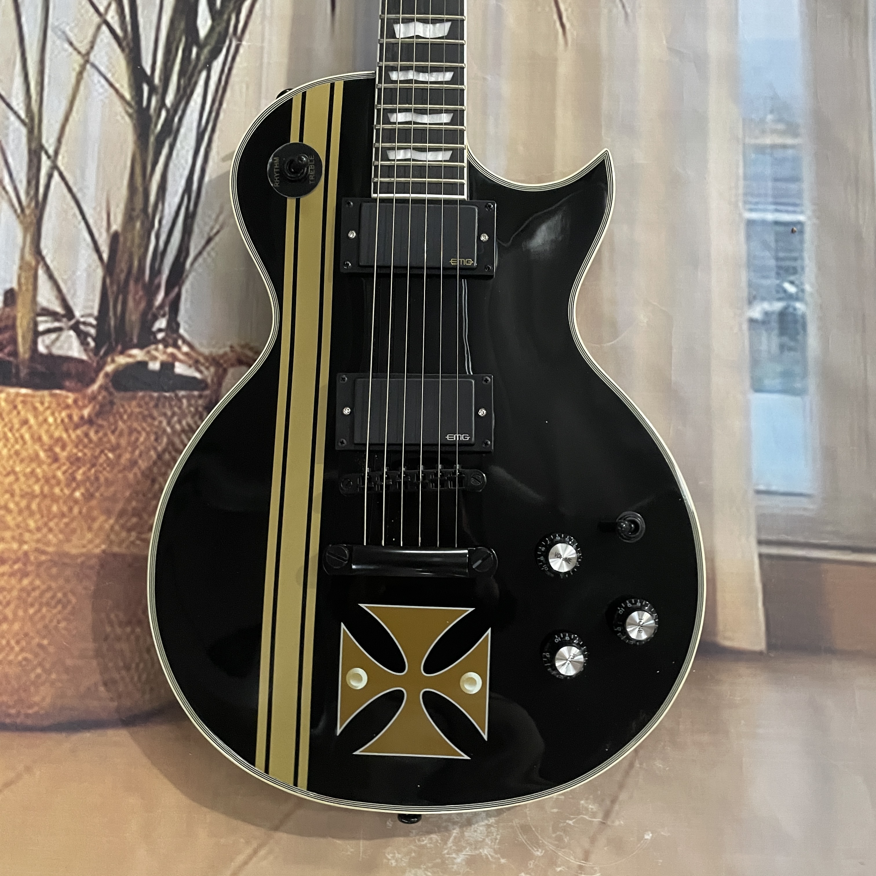 Black custom-made 6-string ele - Electric Guitar Beginner recensione e prezzo