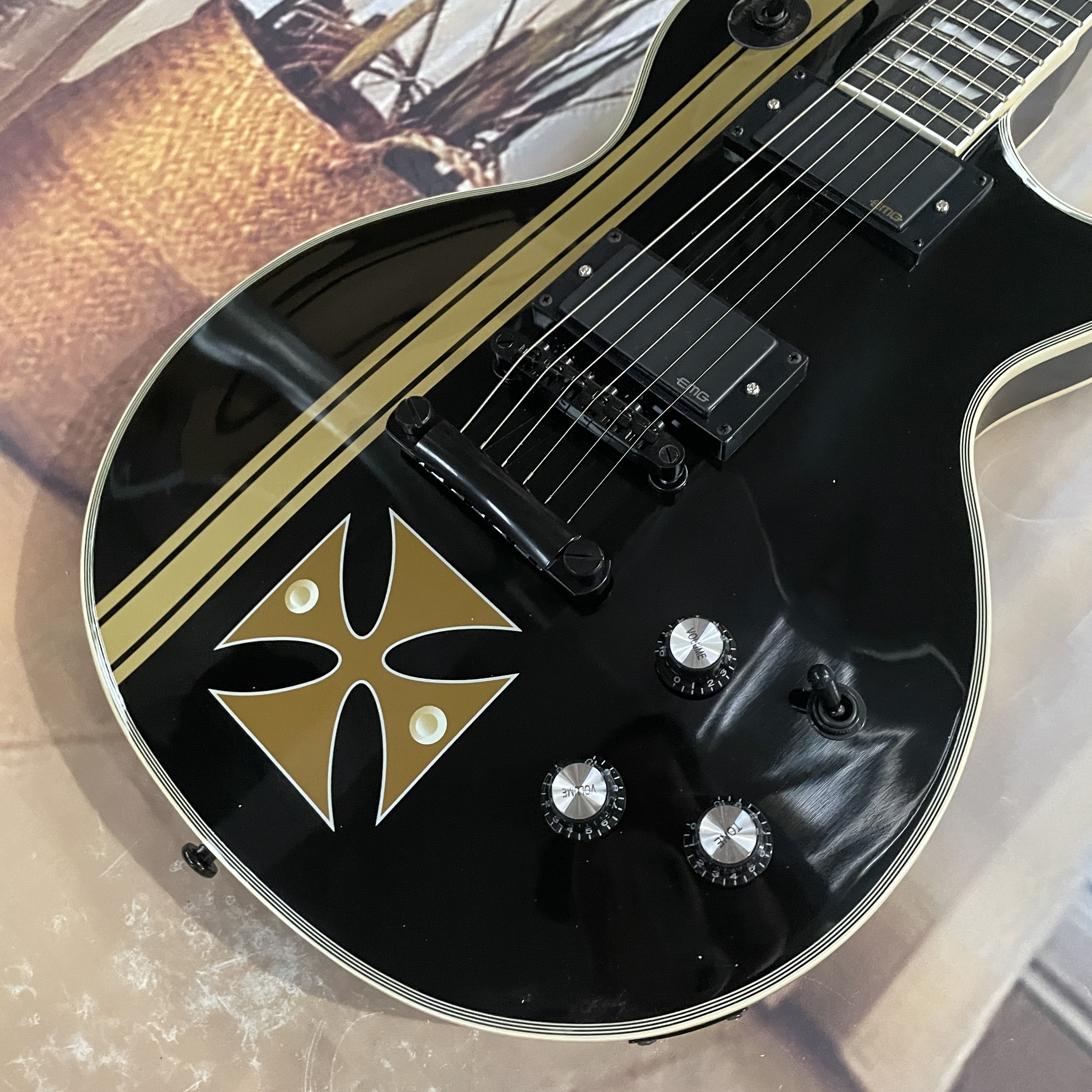 Black custom-made 6-string ele - Electric Guitar Beginner recensione e prezzo