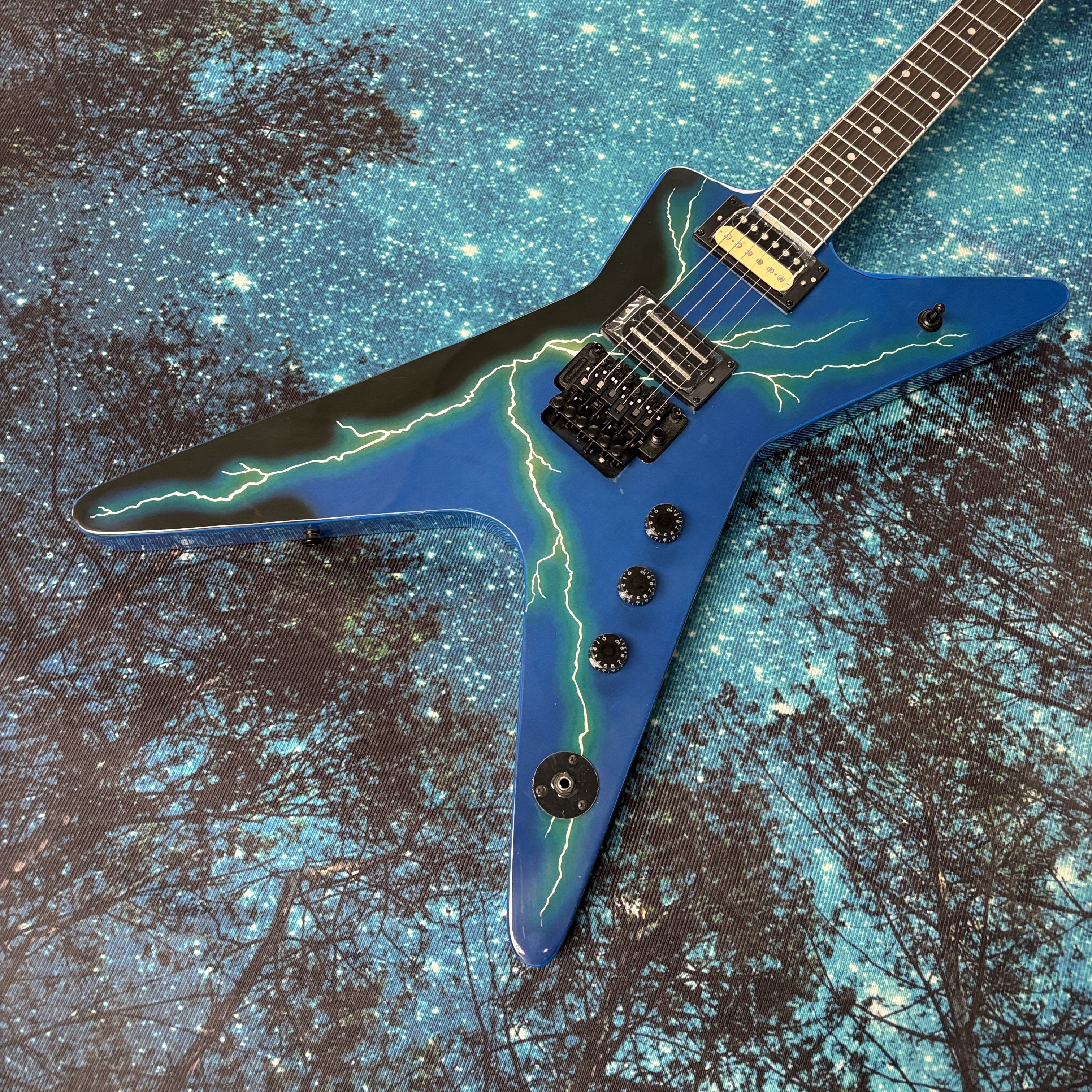 6-String Electric Guitar, Maho - Electric Guitar Beginner recensione e prezzo
