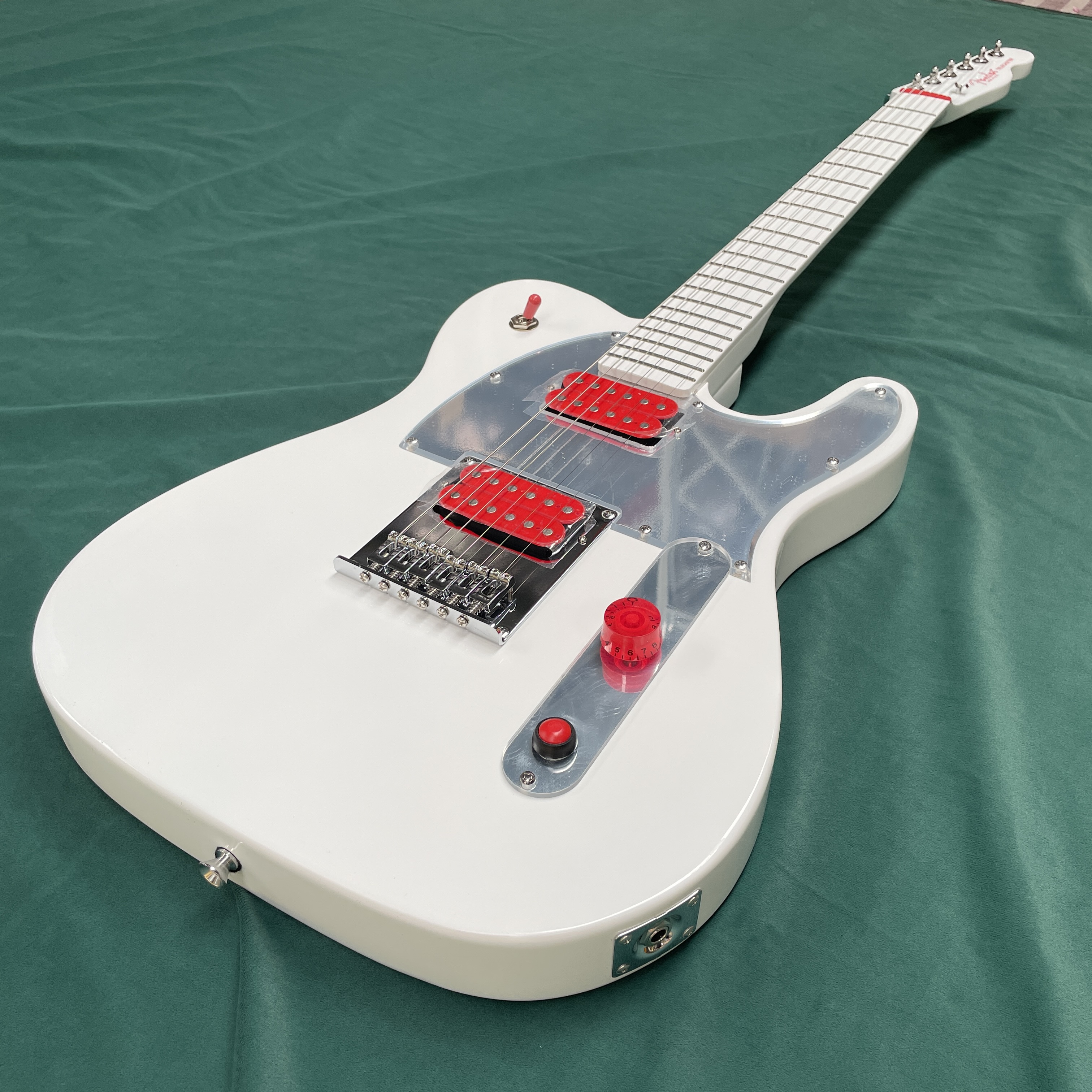 White 6-string electric guitar - Electric Guitar Beginner recensione e prezzo