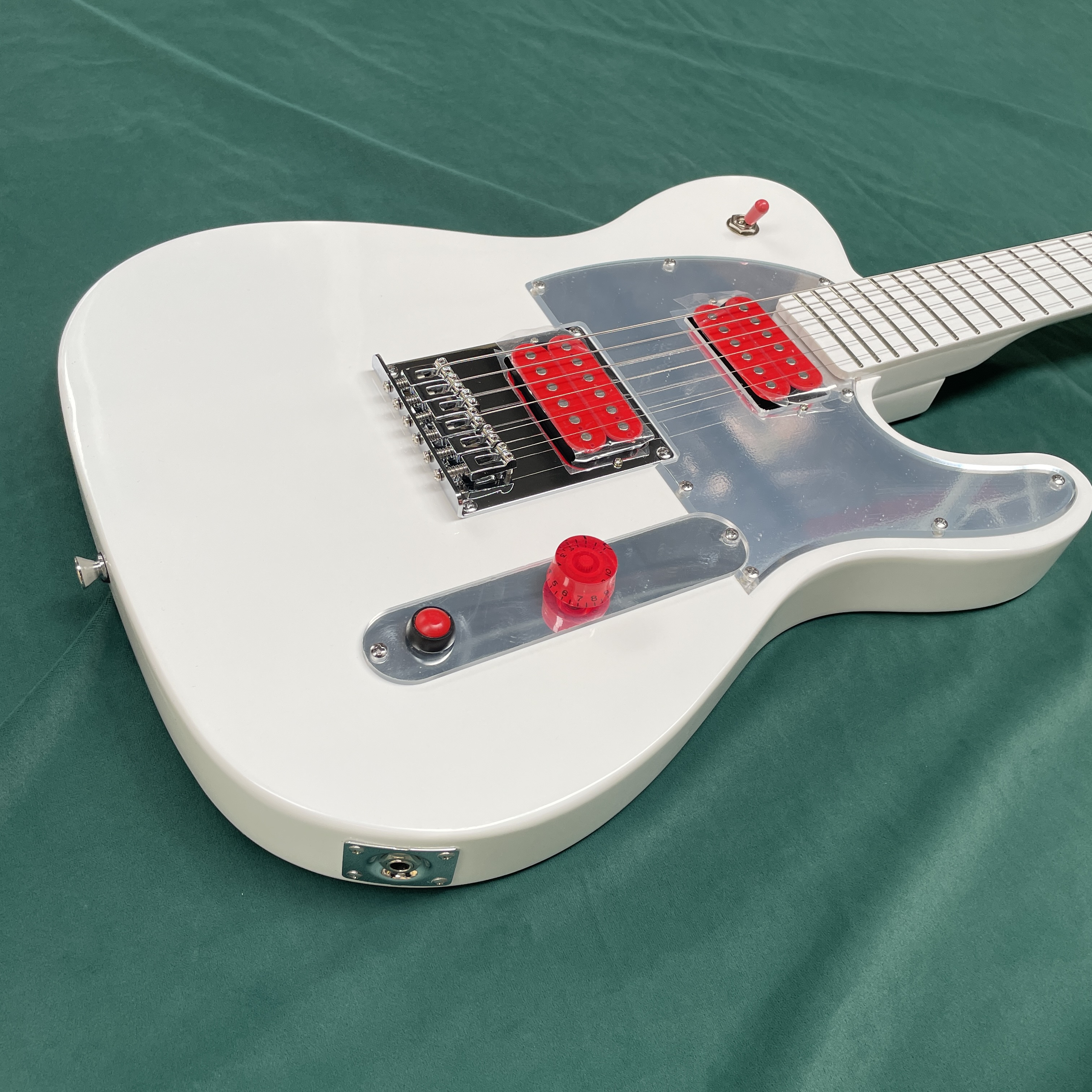 White 6-string electric guitar - Electric Guitar Beginner recensione e prezzo